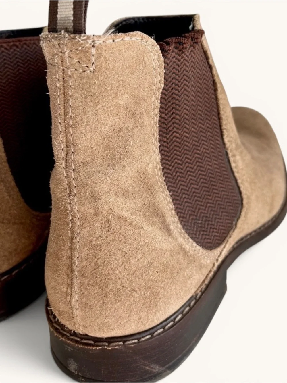 Franco Fortini Tan Suede Chelsea Boots Sleek Design
